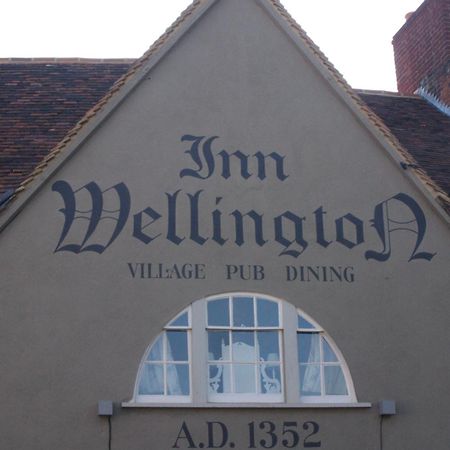 The Wellington Hotel Welwyn ภายนอก รูปภาพ
