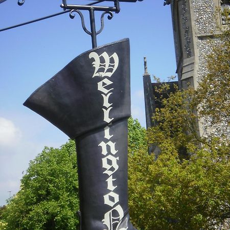 The Wellington Hotel Welwyn ภายนอก รูปภาพ