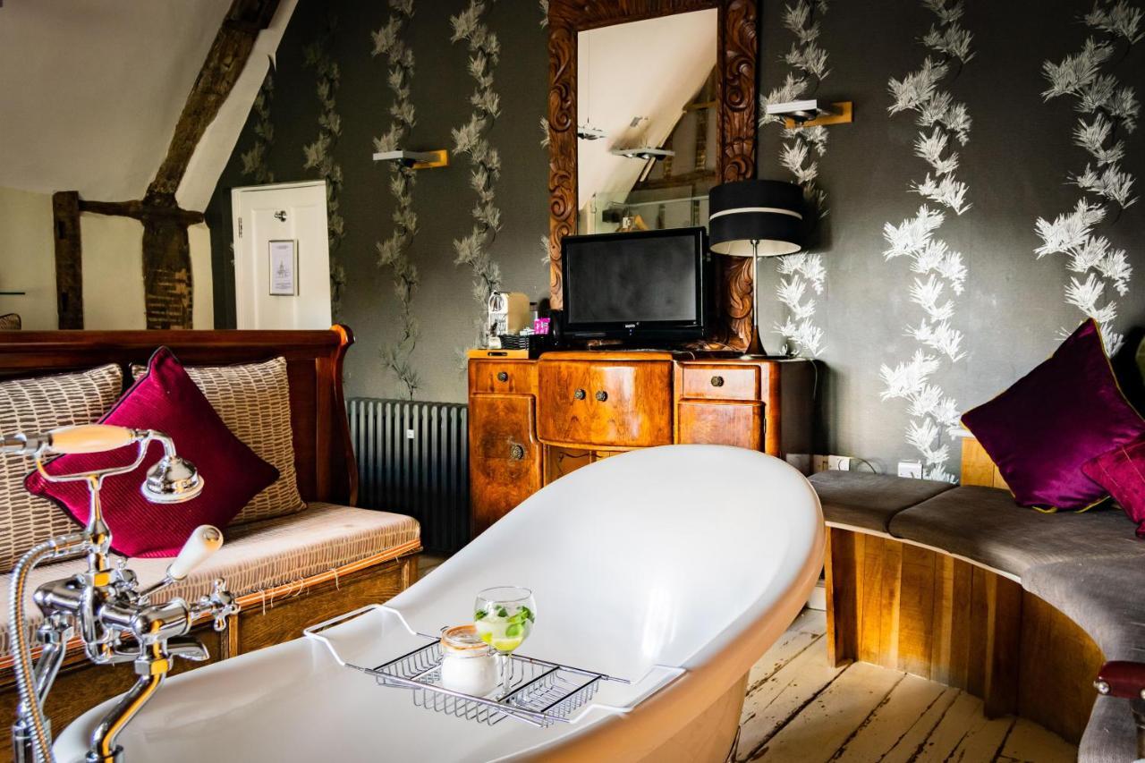 The Wellington Hotel Welwyn ภายนอก รูปภาพ